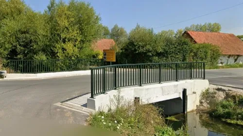 Voiture à l'eau à Nortkerque : une victime transportée à l'hôpital