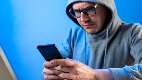 Arnaque téléphonique : des escrocs se font passer pour Delta FM