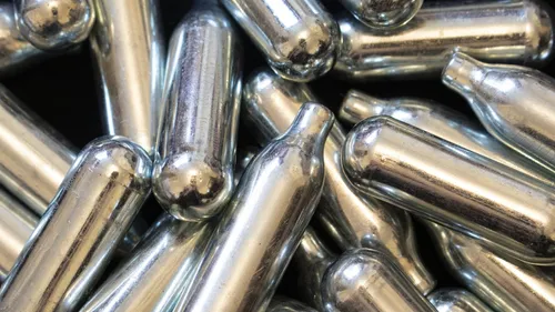 Un site pour parler des risques liés à la consommation de protoxyde...