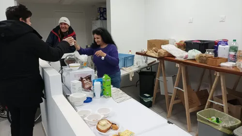 Le nombre de bénéficiaires des Restos du cœur encore en...