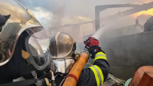 Rang-du-Fliers : un incendie détruit la toiture d’une habitation
