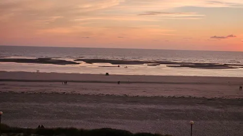 Berck : la SNSM sauve 15 personnes, piégées par la marée, en...