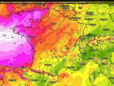 Une forte tempête en prévision en milieu de semaine