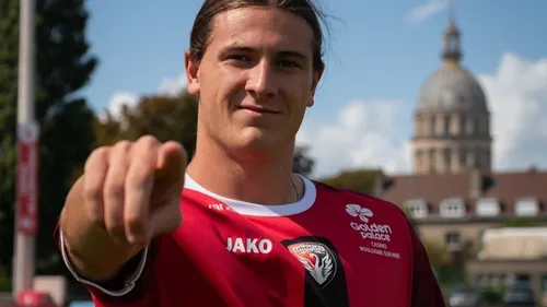 Foot : Boulogne termine son mercato par l'arrivée d'un attaquant