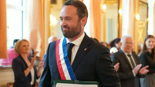 Valentin Belleval réélu maire d'Hazebrouck