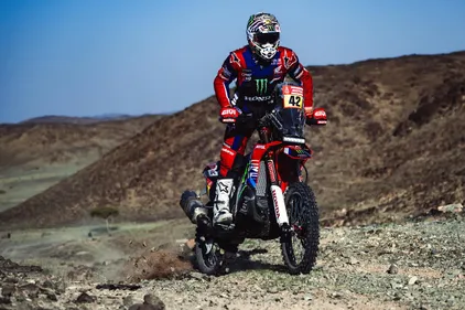 Dakar 2024 : Débuts tranquilles pour Adrien Van Beveren