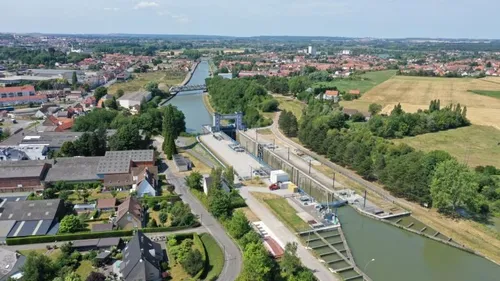 Arques : les réunions autour du projet de doublement de l'écluse...