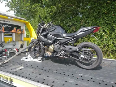 Maine-et-Loire. « Pressé d'arriver, permis retiré » : un motard...