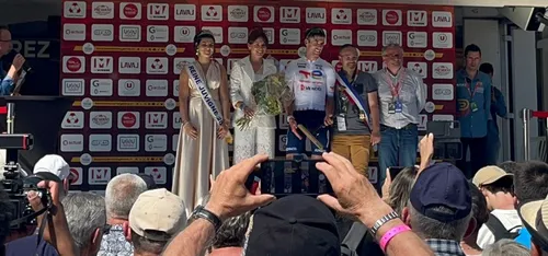 Boucles de la Mayenne. Pierre Latour (Team TotalEnergies) s'extirpe...