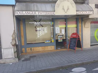 Lion d'Angers. À l'arrêt après l'incendie de son four, ce boulanger...