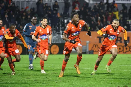 Stade lavallois. Kouassi et Tchokounté libèrent Le Basser... Les...