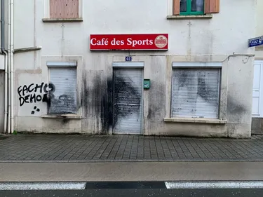 Le Lion-d'Angers. Le malaise ambiant autour de la reprise du Café...