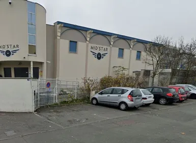 Angers. Un chauffard percute trois personnes en sortie de boîte de...