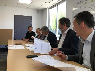 Anjou Bleu Communauté. Le dispositif Emploi-Mobilité-Logement pour...