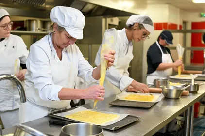En Maine-et-Loire. 18 agents des collèges se reconvertissent dans...