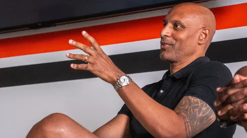 Stade lavallois. L'ancien international français Ousmane Dabo...