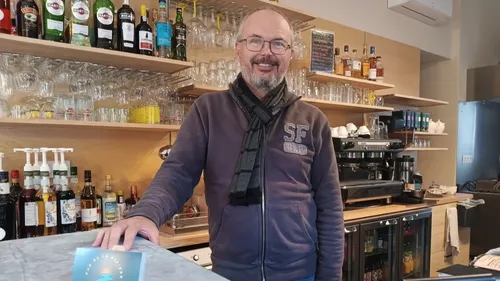 Segré. Plus d'un an après sa fermeture, le pub de la Rivière rouvre...