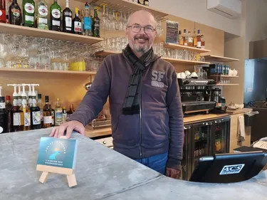 Segré. Plus d'un an après sa fermeture, le pub de la Rivière rouvre...