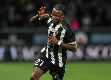 VIDEO. Angers Sco : revivez le but complètement dingue de Lilian...