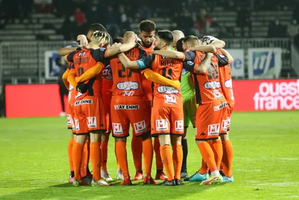 Stade lavallois : Laval n'en finit plus de gagner et conforte sa...