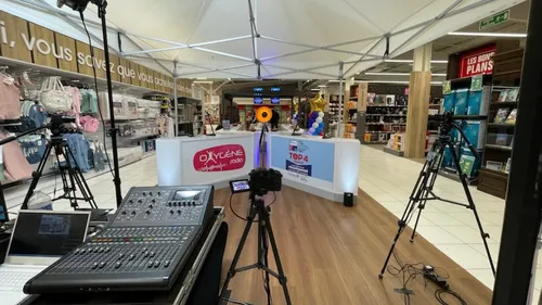 Oxygène Radio en direct du Leclerc de Segré aujourd’hui 