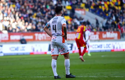 Stade lavallois : Laval s'incline logiquement dans le derby face au...