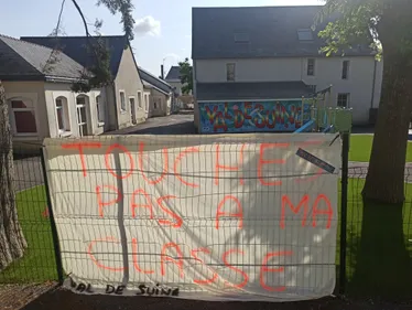 Sceaux d'Anjou : tout le village mobilisé contre la fermeture d'une...