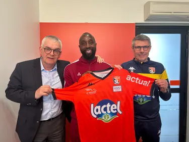 Stade lavallois : Edson Seidou prolonge l'aventure à Laval