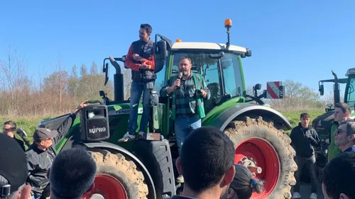 Près d'Angers. « Si on n'a plus d'irrigation, l'exploitation ne...