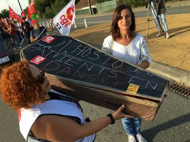 Laval. Suppression des ARS, salariat des médecins, fin des EHPAD...