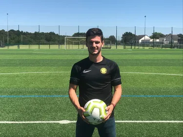 Football. Maxime Rousseau ne regrette pas d’avoir quitté le monde...