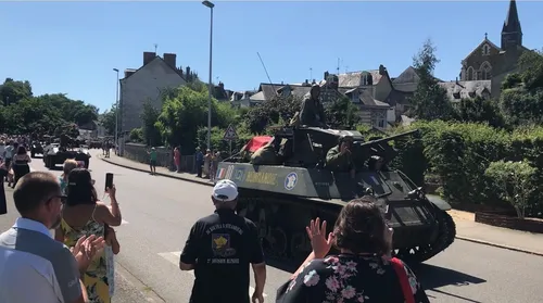 Château-Gontier. 80 ans après la Libération, la colonne du général...