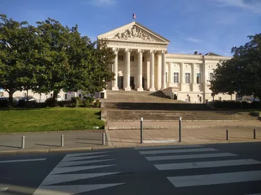 Justice. "Je pensais que je faisais un rêve en touchant sa jambe",...