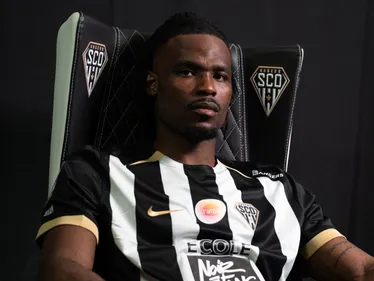 Angers Sco. Sans Chérif et Adbelli mais avec van den Boomen et...