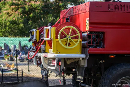Laval : une machine à laver s'enflamme dans une salle de bain
