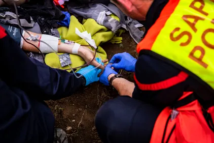 En Mayenne. Un mort et un blessé grave dans un accident de la route