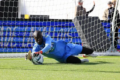 Stade lavallois. L'image impressionnante qui a valu la sortie, sur...