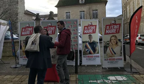 L’opération " Si j’étais maire ! " installe son stand à Lectoure