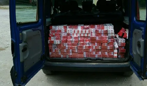 Plus de sept tonnes de tabac de contrebande saisies dans les...