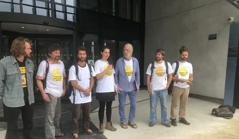 Les faucheurs volontaires portent plainte contre les fabricants de...