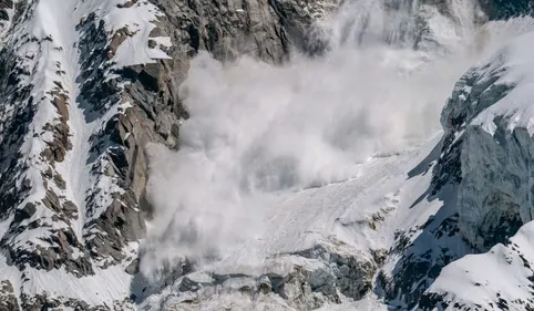 Un homme meurt sous une avalanche à Luz-Ardiden 