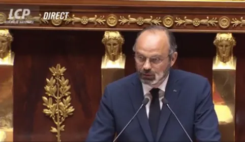 DEBRIEF 100% : Quelles annonces d'Edouard Philippe dans son...