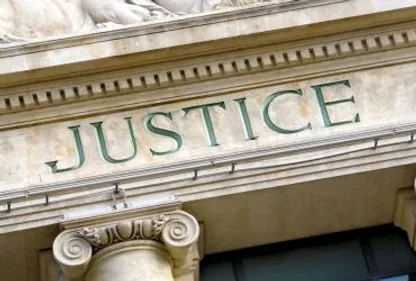 Un cambrioleur sous les verrous.