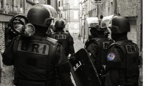 INFO 100% - Ils avaient attaqué et saucissonné une jeune fille chez...