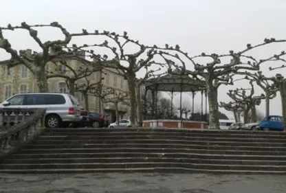 Condom : controverse autour des promenades 