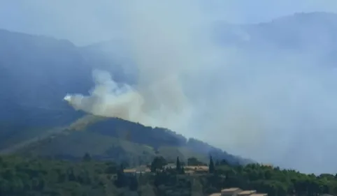 Deux importants incendies en cours à Banyuls-sur-Mer et Millas 