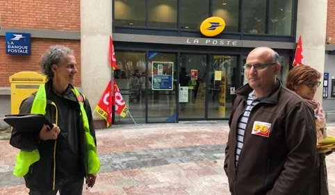 Les Postiers de Pamiers en colère 