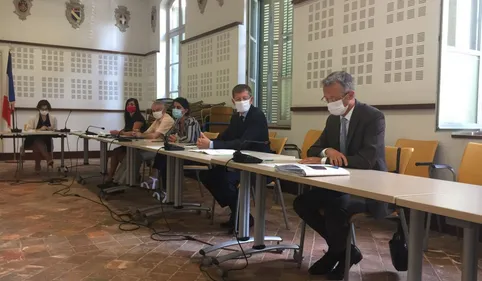 Montauban : un cluster et des autorités qui vont sévir sur le port...