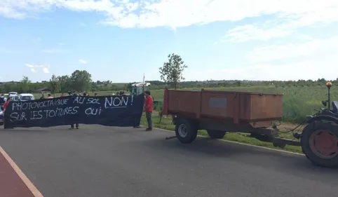 Gaillac: action symboliques des JA