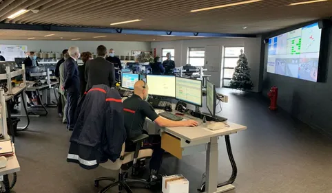 Visite du centre de commandement ultra-moderne des pompiers de...